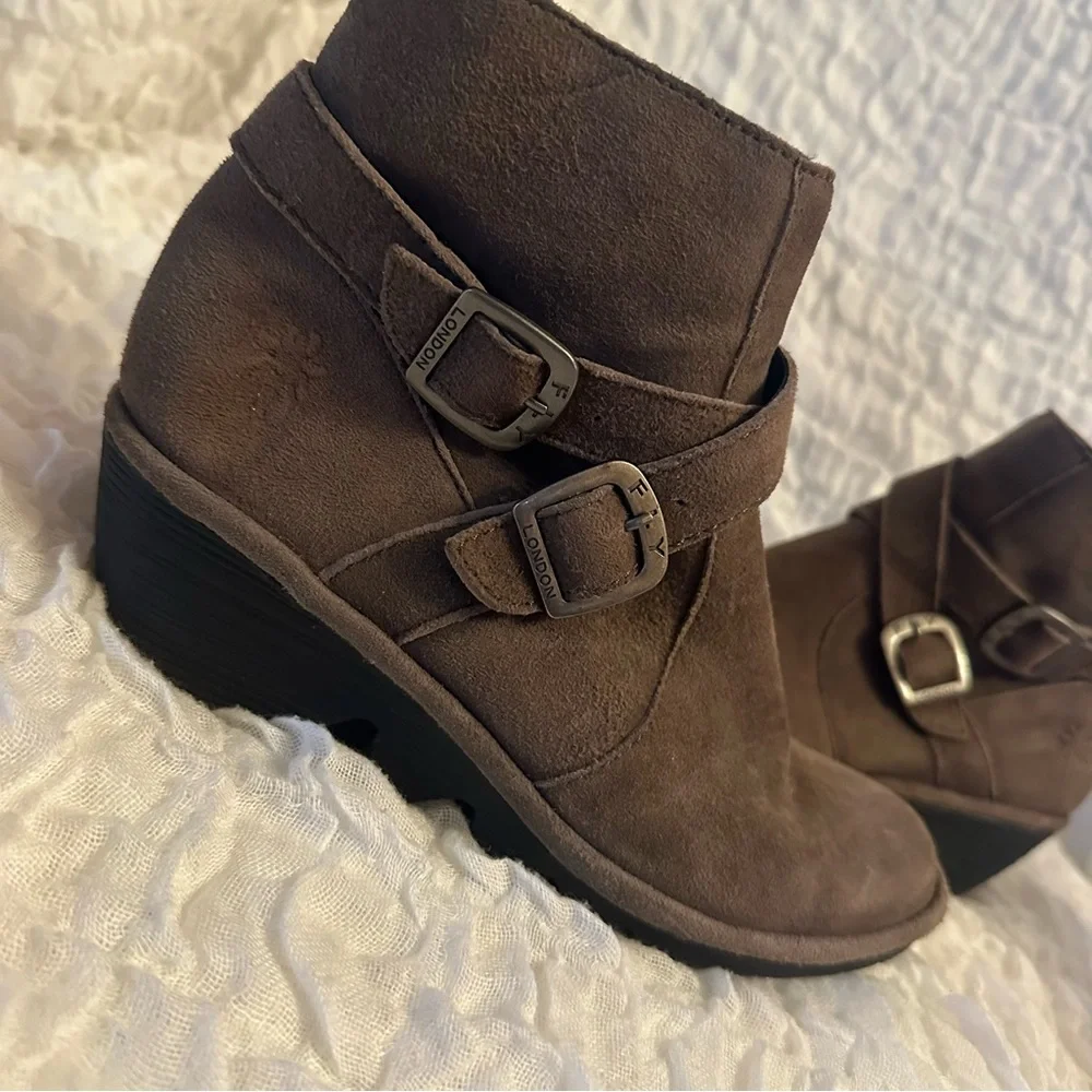 Brown Suede Wedge Ankle Boots Buckle Comfort Booties Size 6